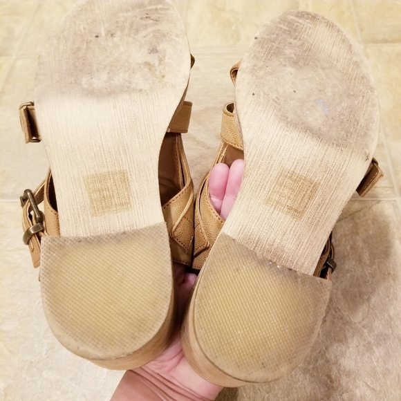 Ecote Heidi Caged Peep Toe Buckled Sandals - Picture 7 of 8